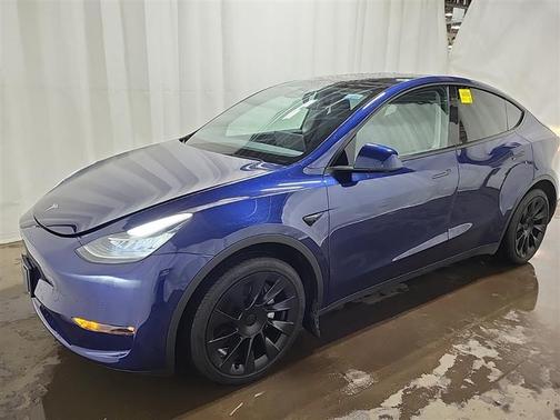 2023 Tesla Model Y Long Range Dual Motor All-Wheel Drive