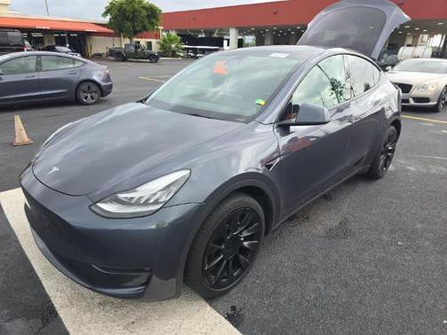 2023 Tesla Model Y Long Range Dual Motor All-Wheel Drive