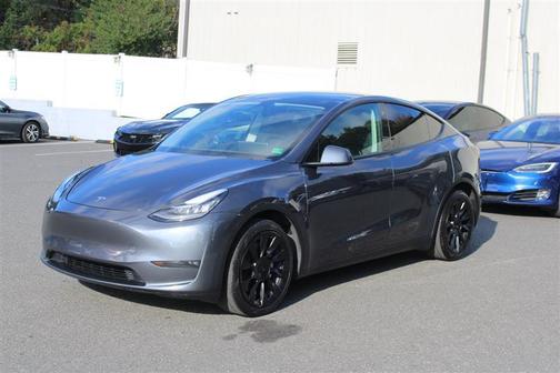 2023 Tesla Model Y Long Range Dual Motor All-Wheel Drive