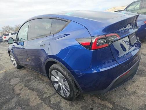 2023 Tesla Model Y Long Range Dual Motor All-Wheel Drive