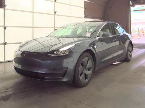 2019 Tesla Model 3 Standard Range Plus