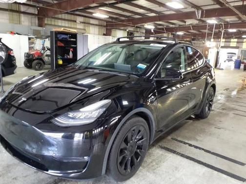2021 Tesla Model Y Long Range Dual Motor All-Wheel Drive