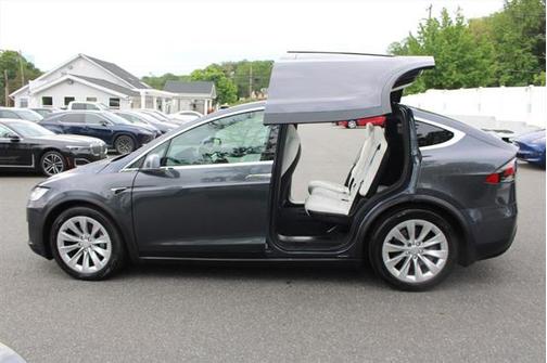 2020 Tesla Model X Long Range Plus Dual Motor All-Wheel Drive