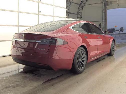 2020 Tesla Model S Performance