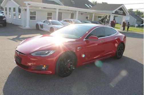 2020 Tesla Model S Performance