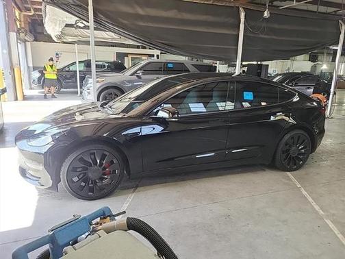 2022 Tesla Model 3 Performance