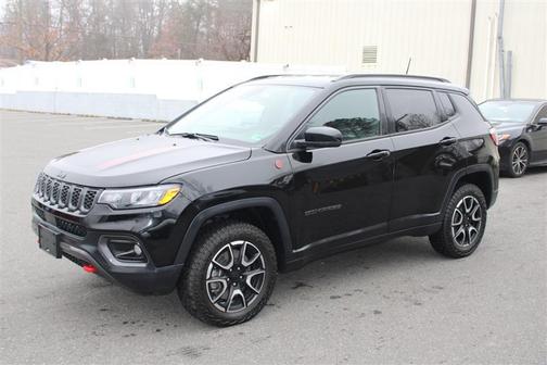 2024 Jeep Compass Trailhawk