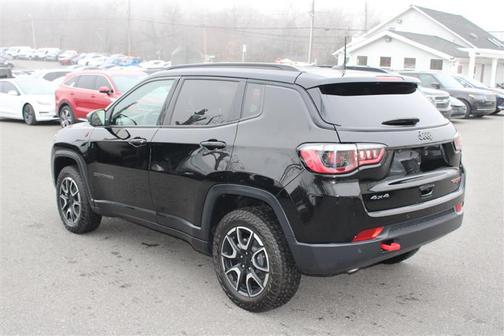 2024 Jeep Compass Trailhawk