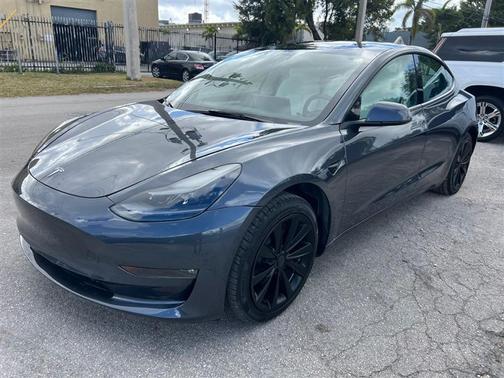 2023 Tesla Model 3 Standard Range