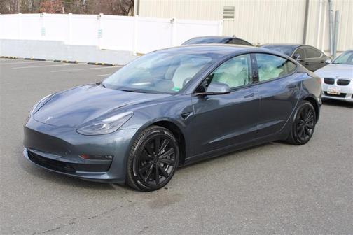 2023 Tesla Model 3 Standard Range