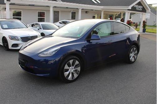 2021 Tesla Model Y Long Range Dual Motor All-Wheel Drive