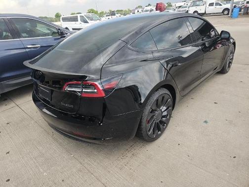 2022 Tesla Model 3 Performance