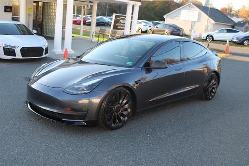 2023 Tesla Model 3 Performance