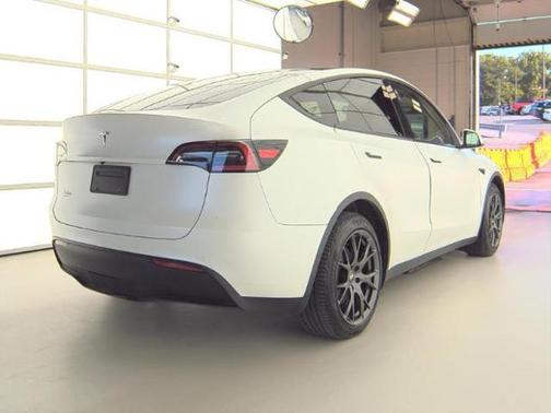 2020 Tesla Model Y Long Range Dual Motor All-Wheel Drive