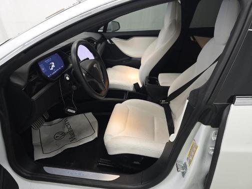 2020 Tesla Model S Performance