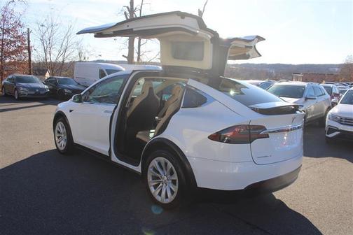 2017 Tesla Model X 100D