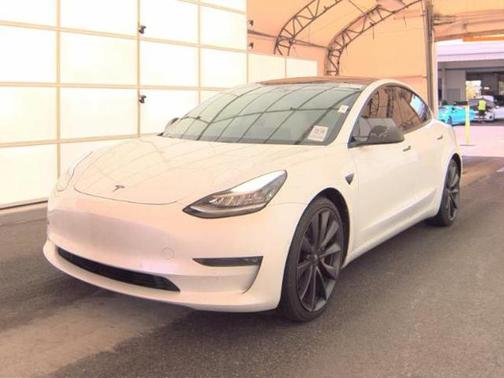 2020 Tesla Model 3 Performance