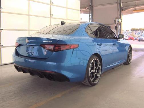2022 Alfa Romeo Giulia Ti