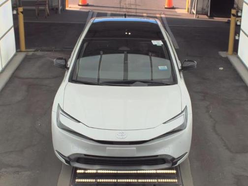 2023 Toyota Prius XLE
