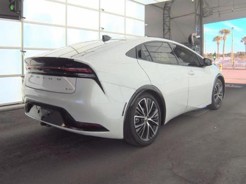 2023 Toyota Prius XLE