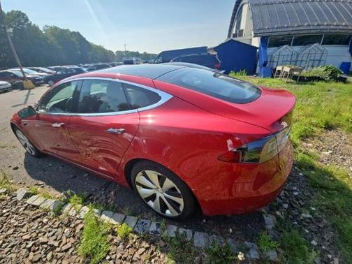 2020 Tesla Model S Long Range