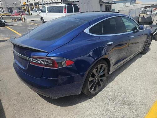 2020 Tesla Model S Long Range