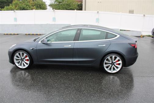 Midnight Silver Metallic 2019 Tesla Model 3 Performance