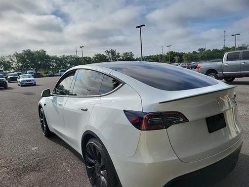 2022 Tesla Model Y Performance Dual Motor All-Wheel Drive