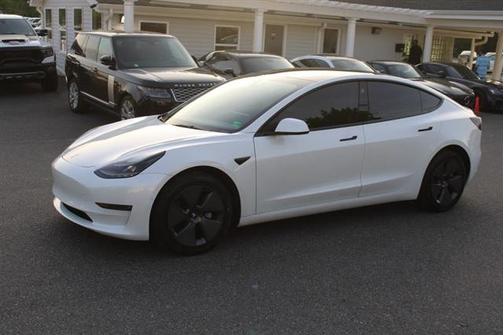 2022 Tesla Model 3 Long Range