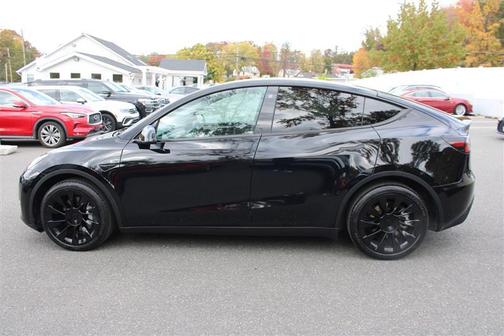 2023 Tesla Model Y Long Range Dual Motor All-Wheel Drive