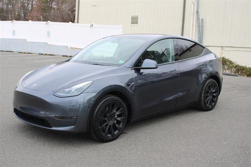 2022 Tesla Model Y Long Range Dual Motor All-Wheel Drive