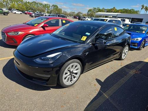2021 Tesla Model 3 Standard Range Plus