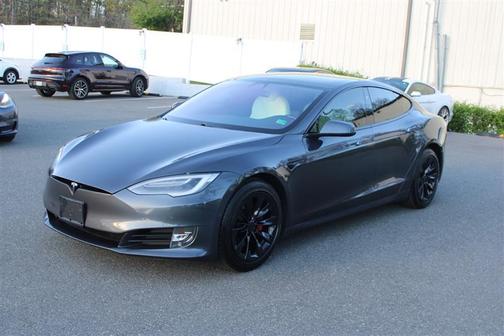 2020 Tesla Model S Performance