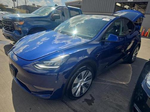 2023 Tesla Model Y Long Range Dual Motor All-Wheel Drive