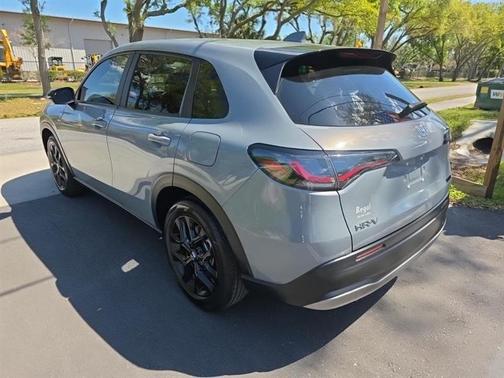 Urban Gray Pearl 2025 Honda HR-V 2WD Sport