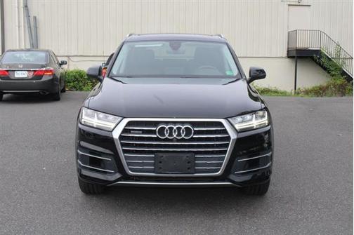 2019 Audi Q7 55 Premium Plus