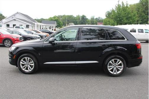 2019 Audi Q7 55 Premium Plus