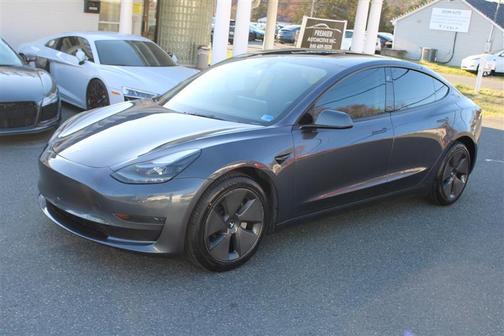 2023 Tesla Model 3 Standard Range