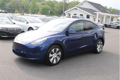 2023 Tesla Model Y Long Range Dual Motor All-Wheel Drive