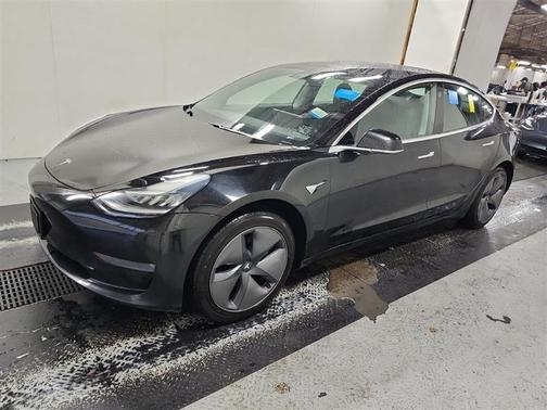 2019 Tesla Model 3 Standard Range Plus