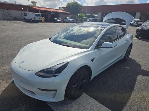 2023 Tesla Model 3 Standard Range