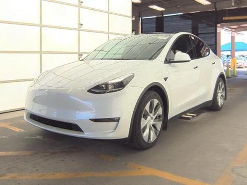 2023 Tesla Model Y Long Range Dual Motor All-Wheel Drive
