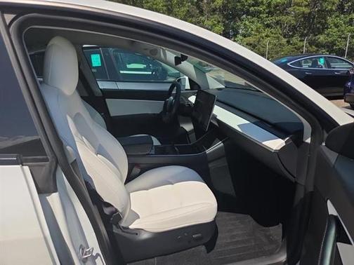 2020 Tesla Model 3 Standard Range