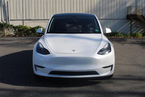 2022 Tesla Model Y Performance Dual Motor All-Wheel Drive
