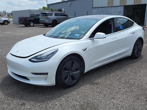 2020 Tesla Model 3 Standard Range Plus