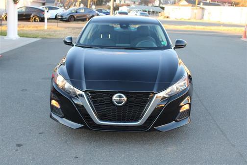 2022 Nissan Altima S FWD