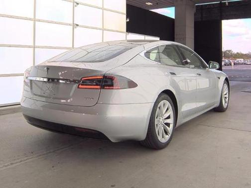 2017 Tesla Model S 100D
