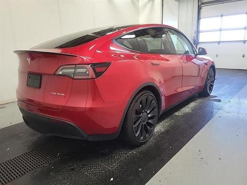 2022 Tesla Model Y Performance Dual Motor All-Wheel Drive