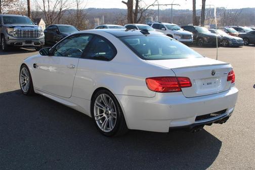 2011 BMW M3 Base