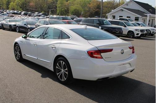 2017 Buick LaCrosse Essence